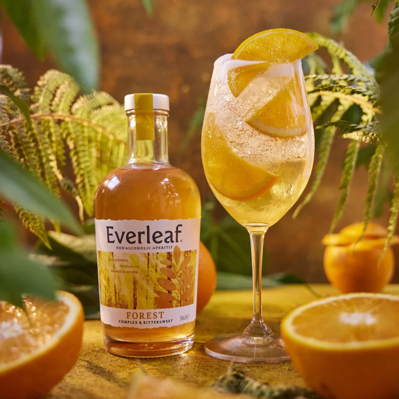 Non-Alcoholic Aperitif - Everleaf Forest - Saffron, Orange Blossom & Vanilla - Image 3