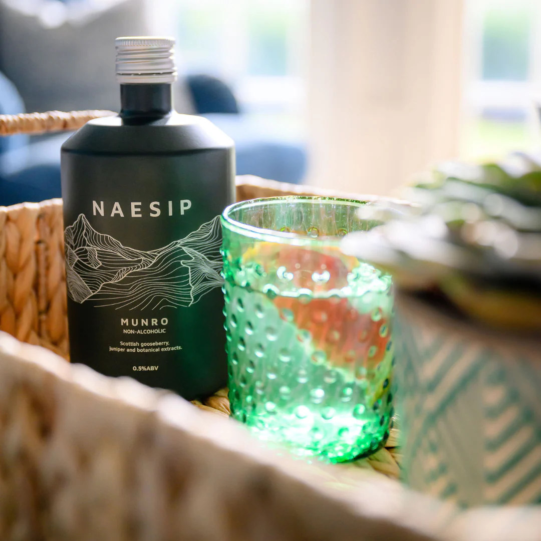 Naesip Munro - Scottish Gooseberry, Juniper & Botanical - Image 3