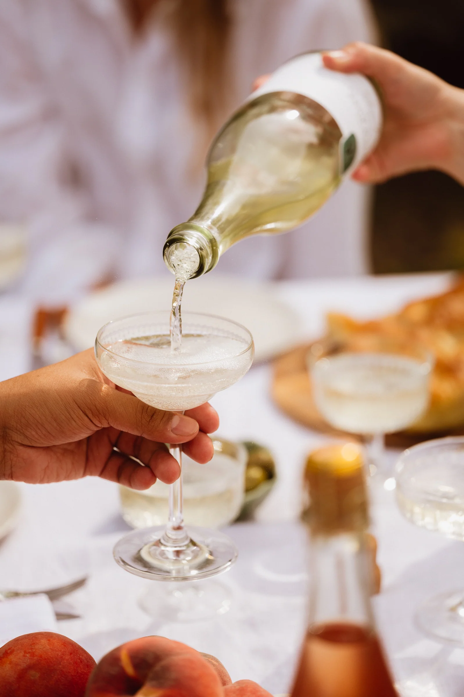 Sparkling White Rose by LA Brewery - 750ml - Champagne Alternative - Image 4